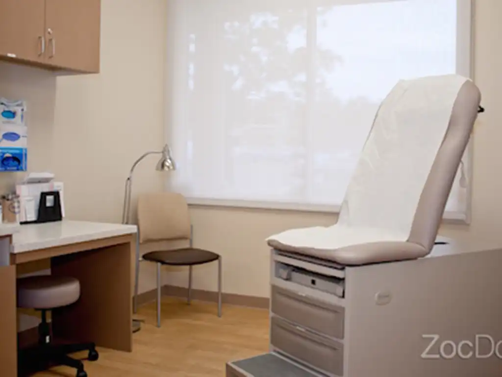 MD Today Urgent care patient room